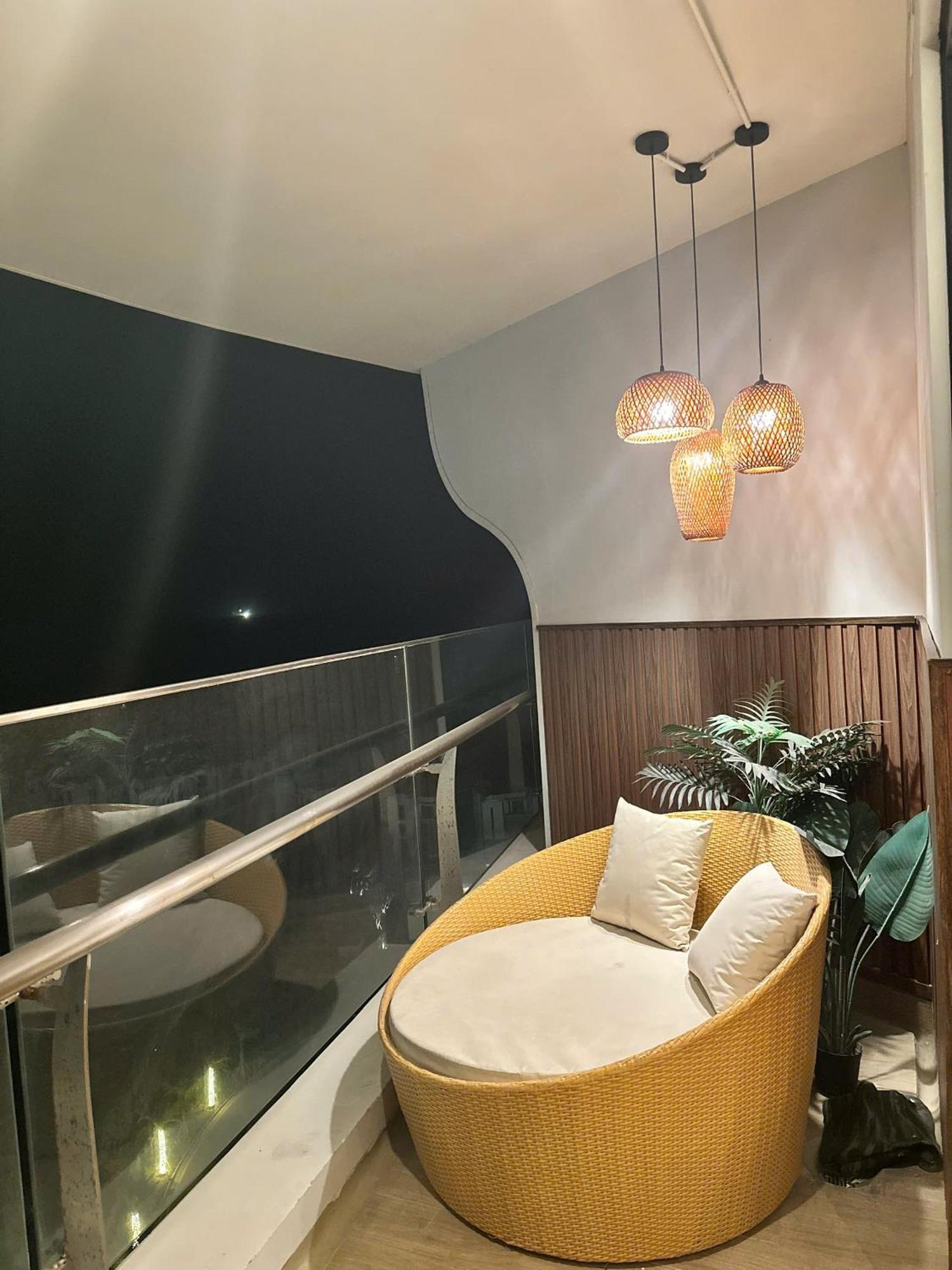 Comzy Ha Long Homestay Exteriör bild